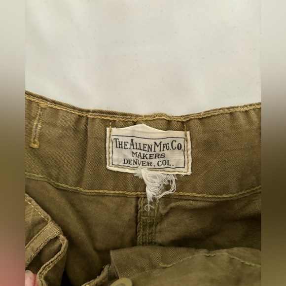 VINTAGE 1950’s Womens Army Green Shorts - Picture 3 of 4